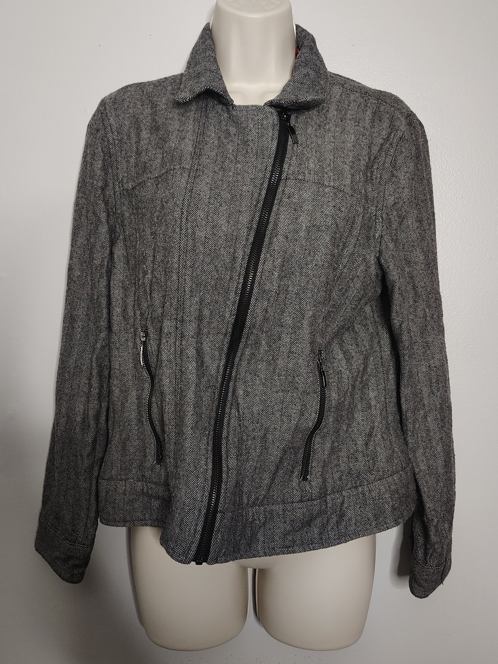 Valerie by Valerie Stevens Gray Wool Blend Herringbone Jacket Size Medium